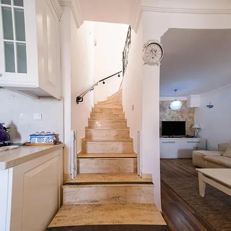 Charming House With Amazing Sea View In Gumusluk, Bodrum Вилла Гюмюшлюк