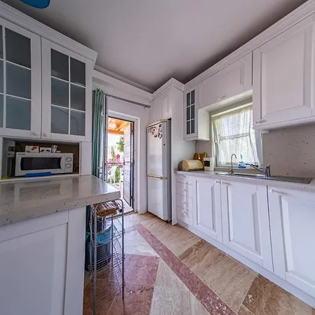 فيلة Charming House With Amazing Sea View In Gumusluk, Bodrum