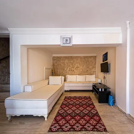 Вилла Charming House With Amazing Sea View In Gumusluk, Bodrum