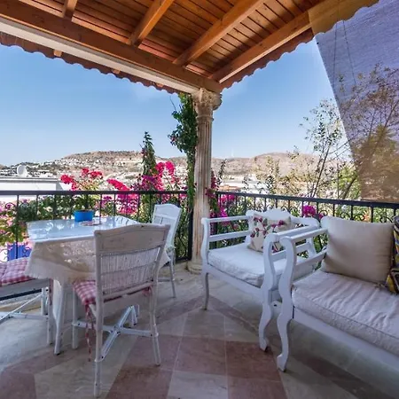 فيلة Charming House With Amazing Sea View In Gumusluk, Bodrum غوموشْلوك