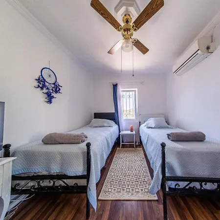 فيلة Charming House With Amazing Sea View In Gumusluk, Bodrum